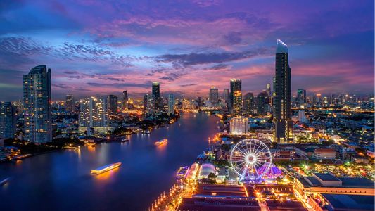 Bangkok 4 Days City Break – Temples, Safari World & River Dinner Cruise