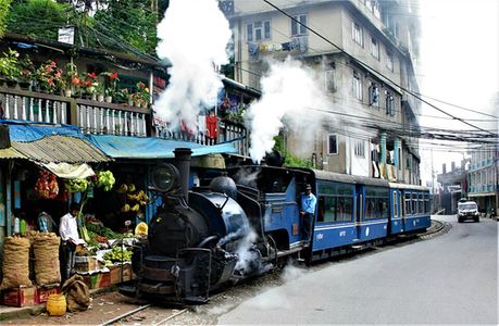 Sikkim–Darjeeling Explorer