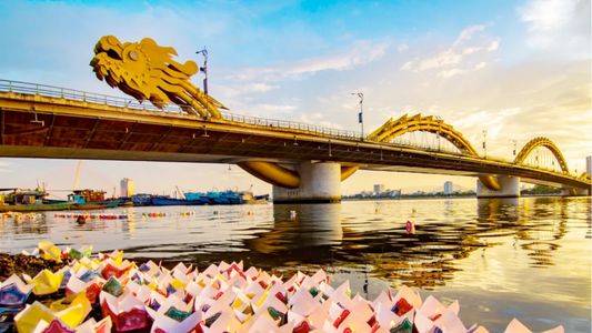 Vietnam 8 days Grand Highlights – Hanoi, Da Nang & Ho Chi Minh with Full-Day Tours